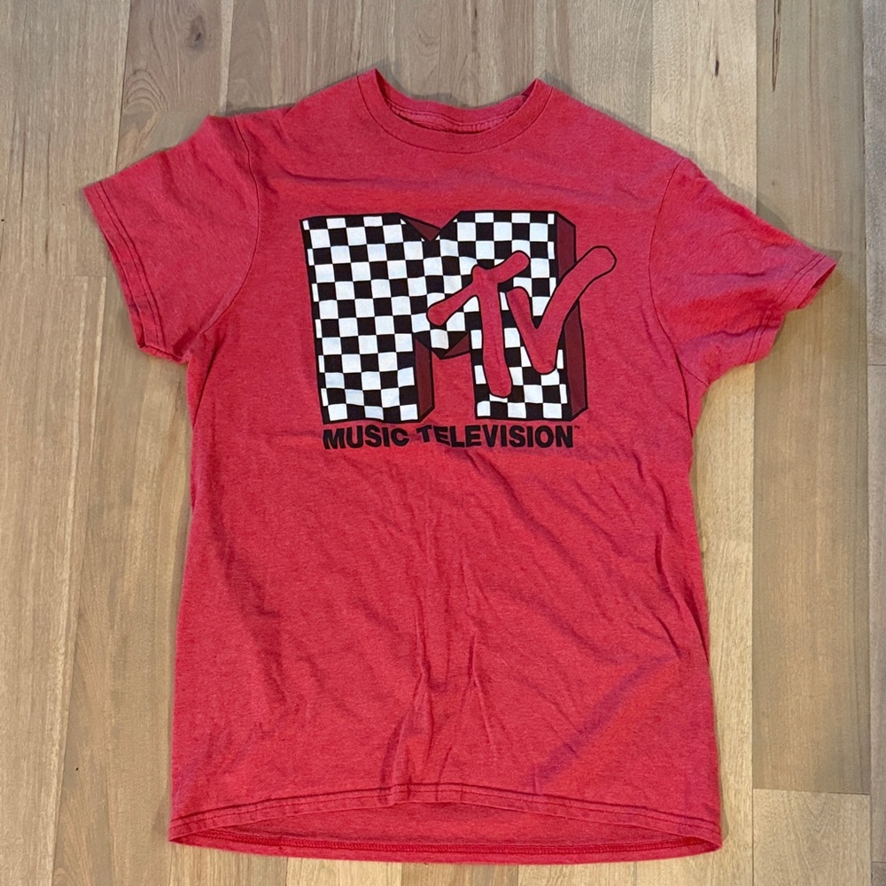 MTV Red Checkered Logo Short Sleeve Tee